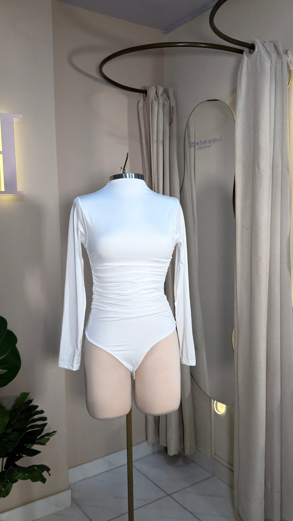 Body Gemma Blanco