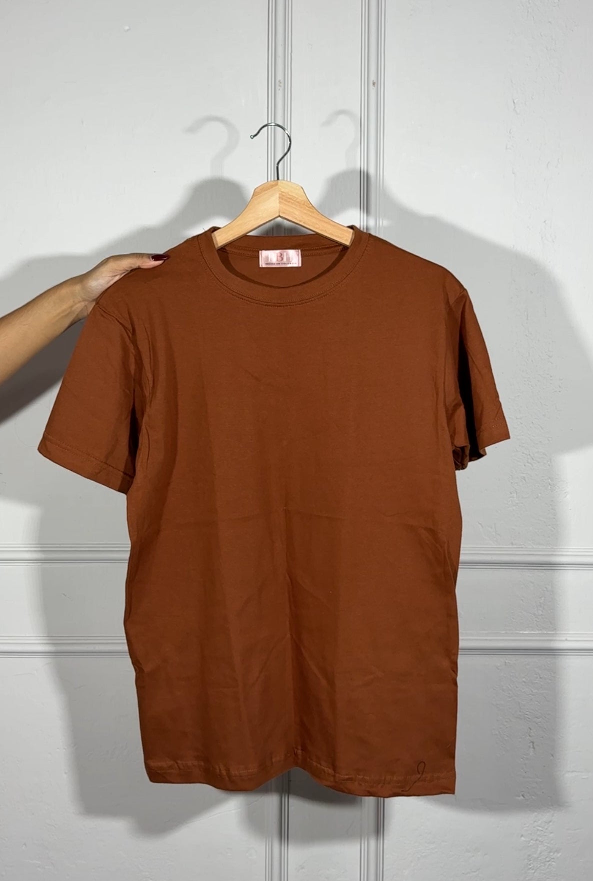 Camisa Básica Camel