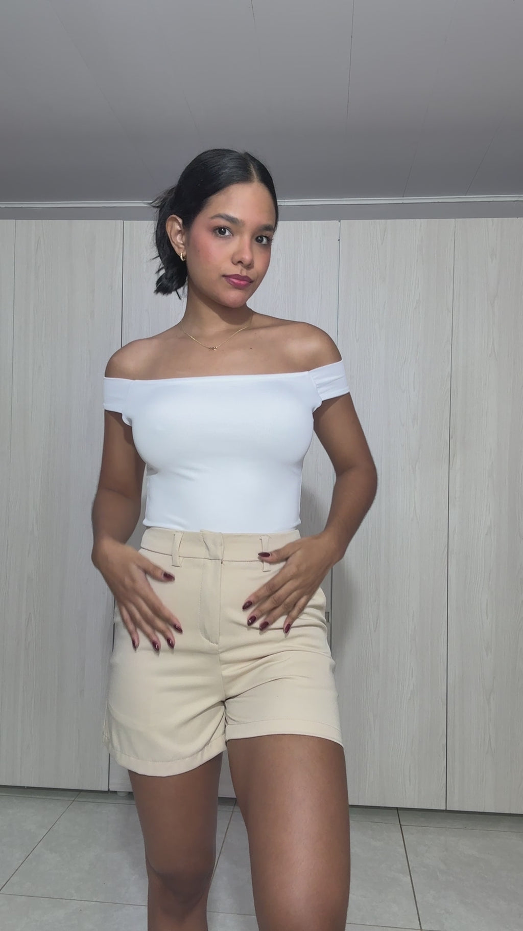 Bermuda Clasic Beige Clara